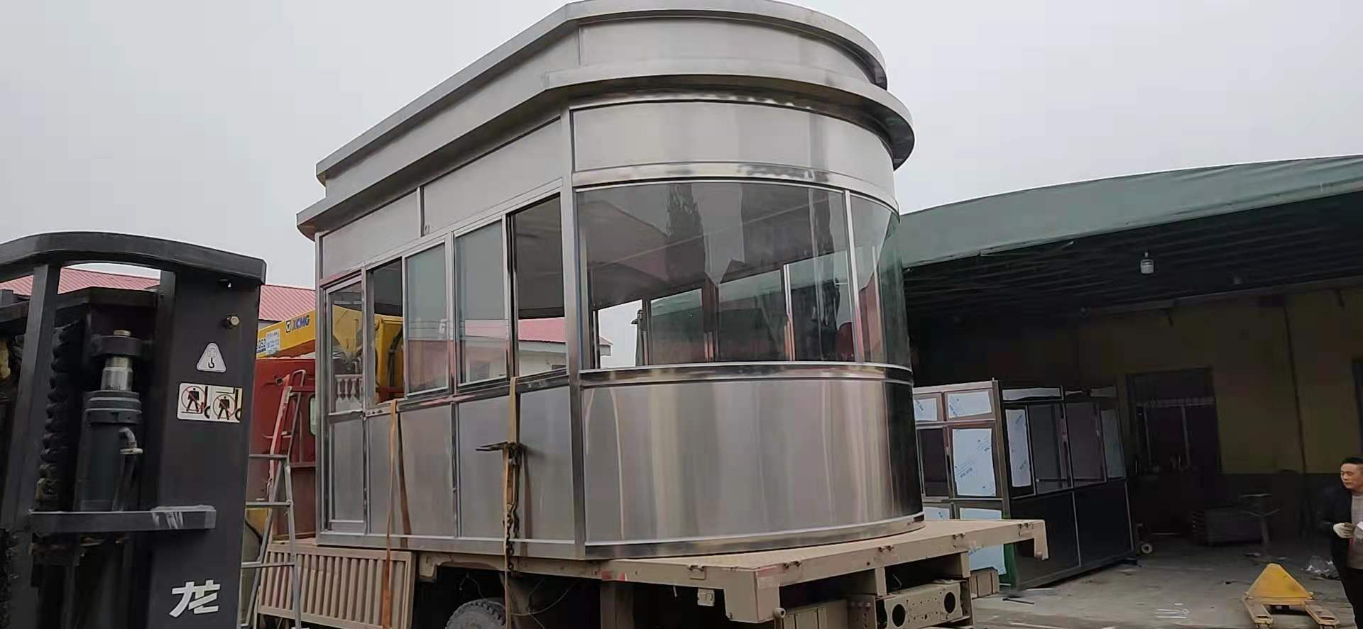 金同創治安崗亭材質分類